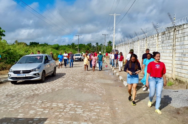 Estrada da Volta e Praça da Volta são inauguradas em Amélia Rodrigues com grande evento comunitário